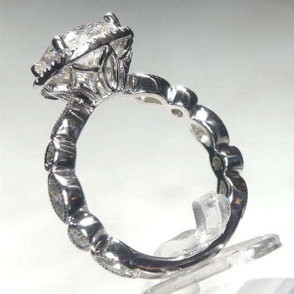 3ct with Halo & Art Deco band moissanite ring - Picture 6 of 12